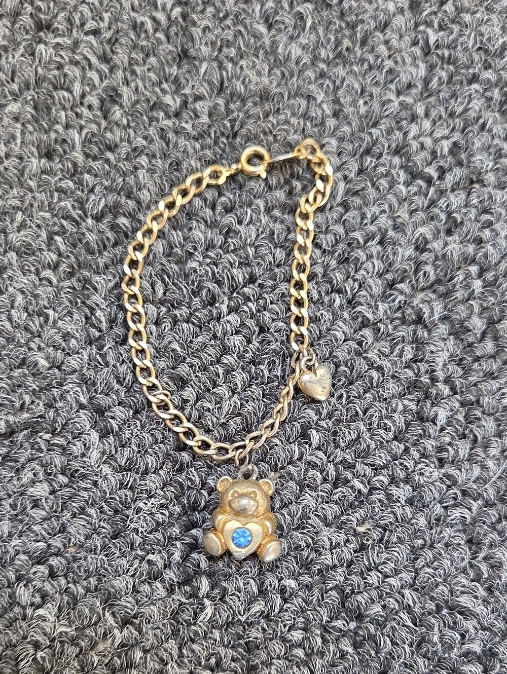 Avon Teddy Bear Charm Bracelet Blue Birthstone Goldtone Heart Vintage
